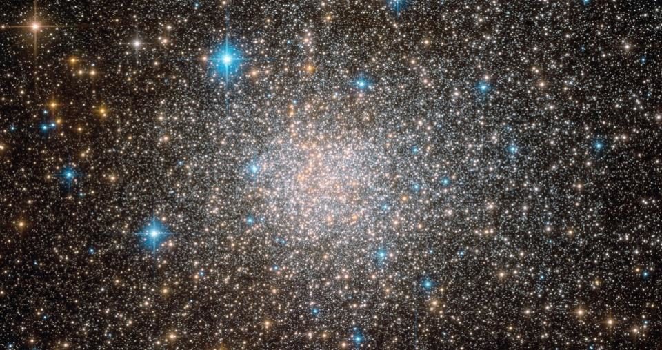 Click to enlarge Terzan 5 globular cluster galaxies