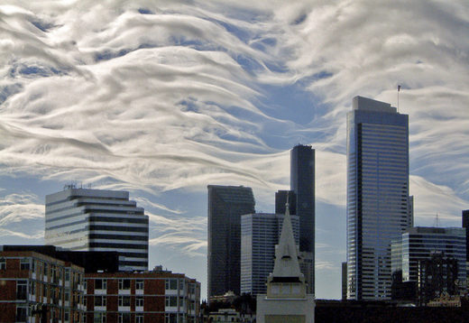 Click to enlarge Weird clouds