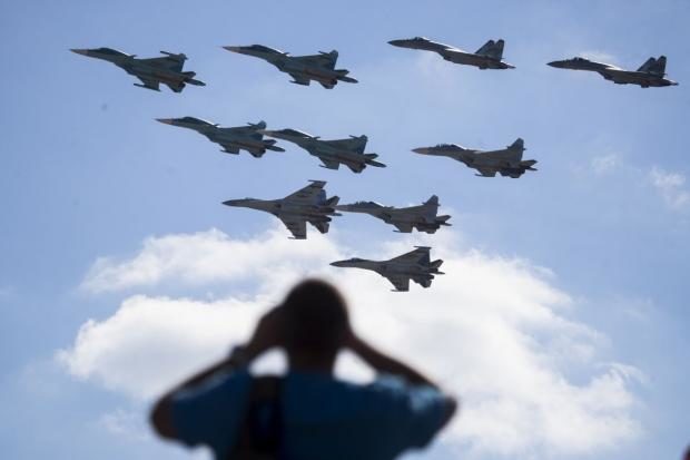 Click to enlarge Russia jets