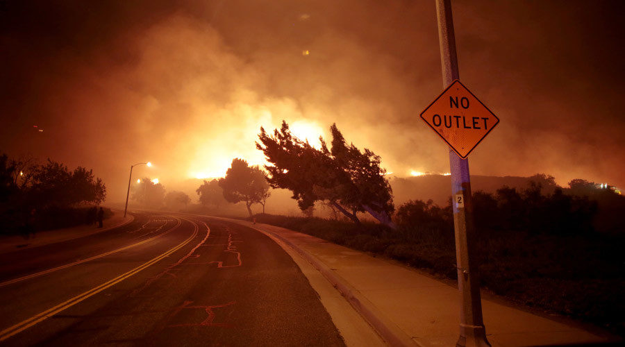 Click to enlarge Wildfires in Corona, California