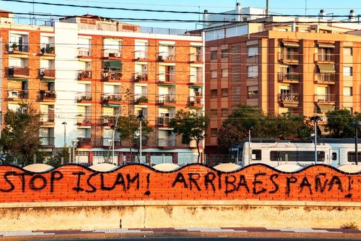 Click to enlarge grafitti spain