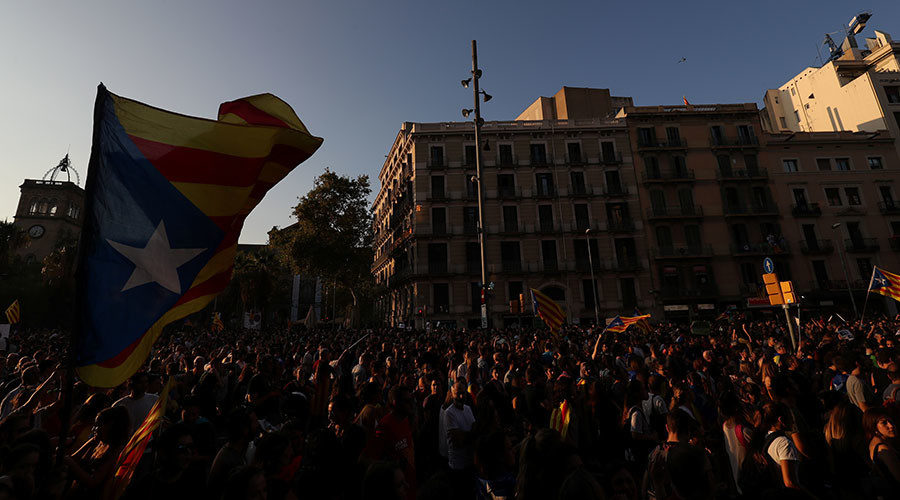 Click to enlarge barcelona protest