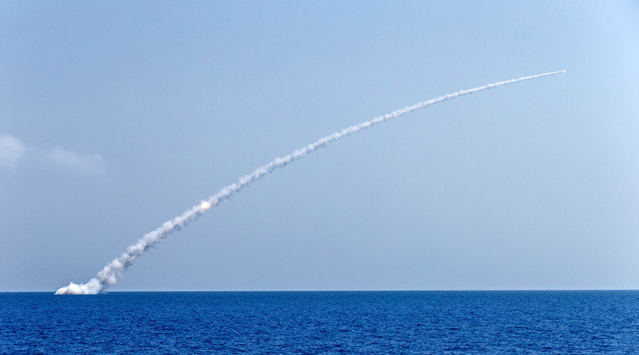 The Russian submarines Kolpino and Veliky Novgorod launch Kalibr