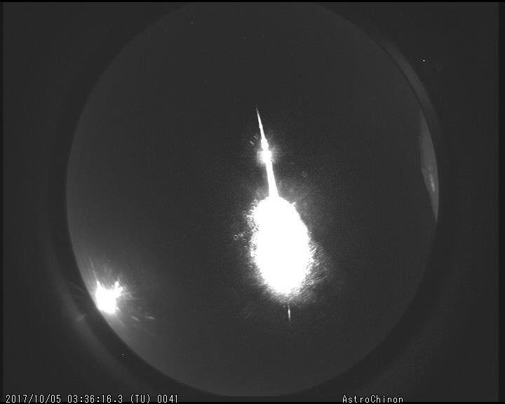 Bolide captured over western France