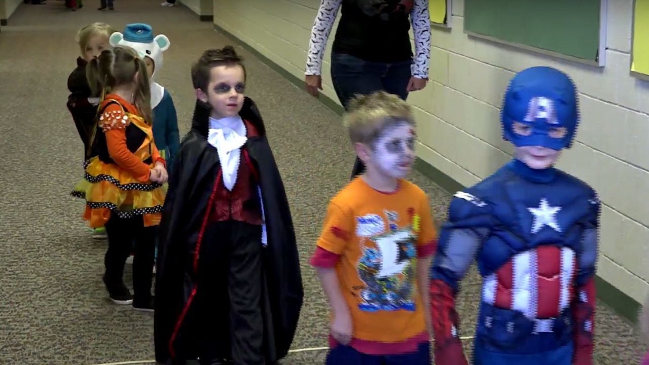 massachusettes elementary school cancels halloween