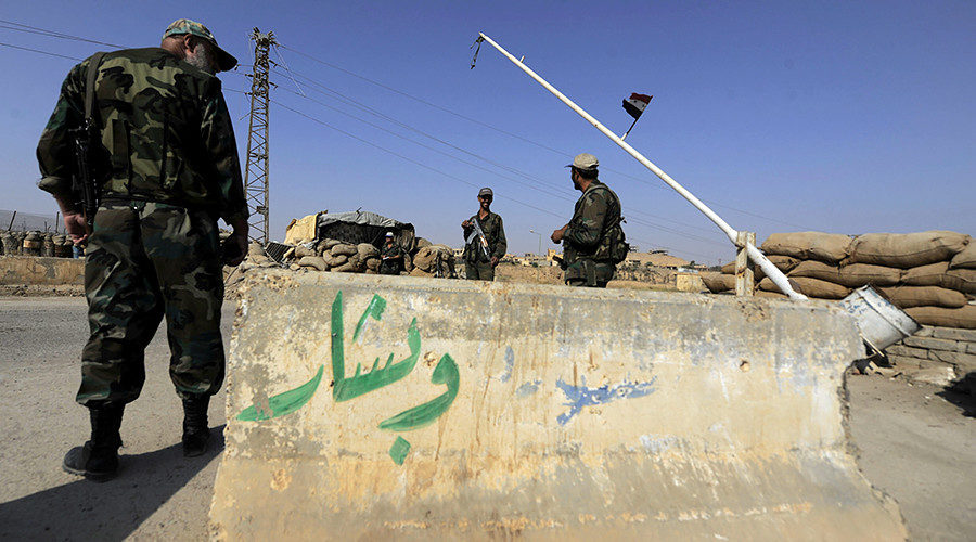 Click to enlarge Syrian army soldiers