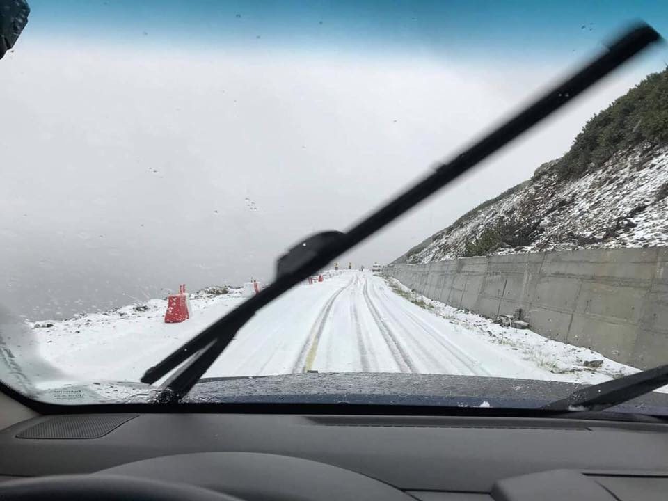 SNOW