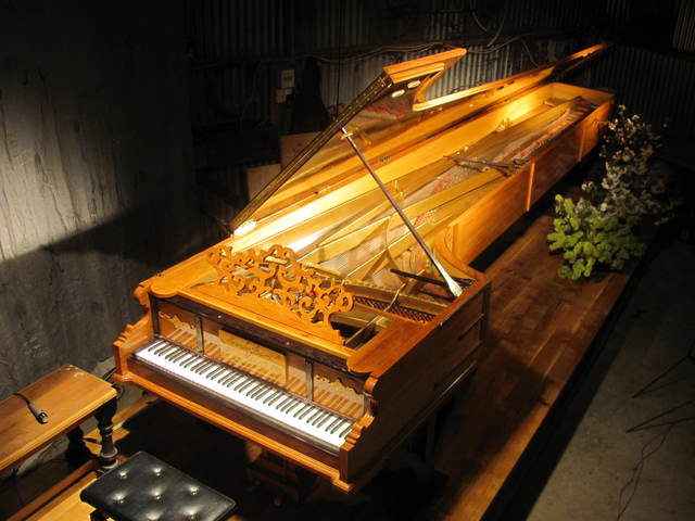 Alexander piano
