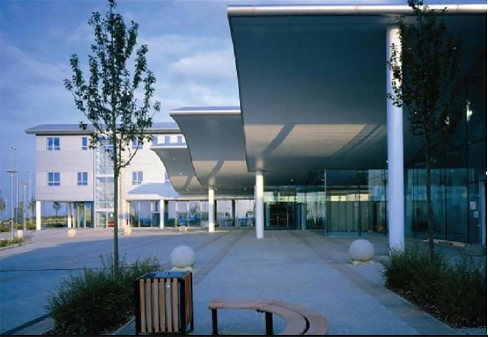 Darent Valley hospital