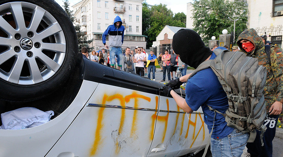 Kiev protesters