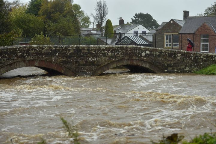 Click to enlarge flooding
