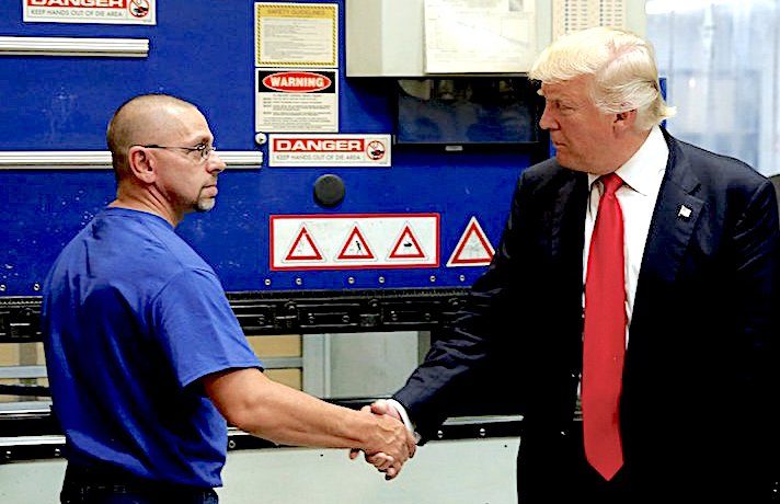 Click to enlarge trumpshake hand