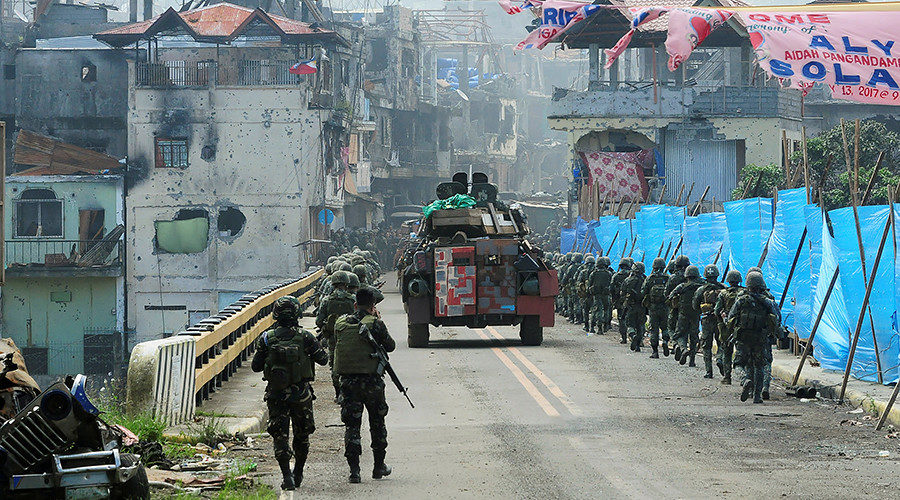 government troops march towards Mapandi bridge, southern Philippines
