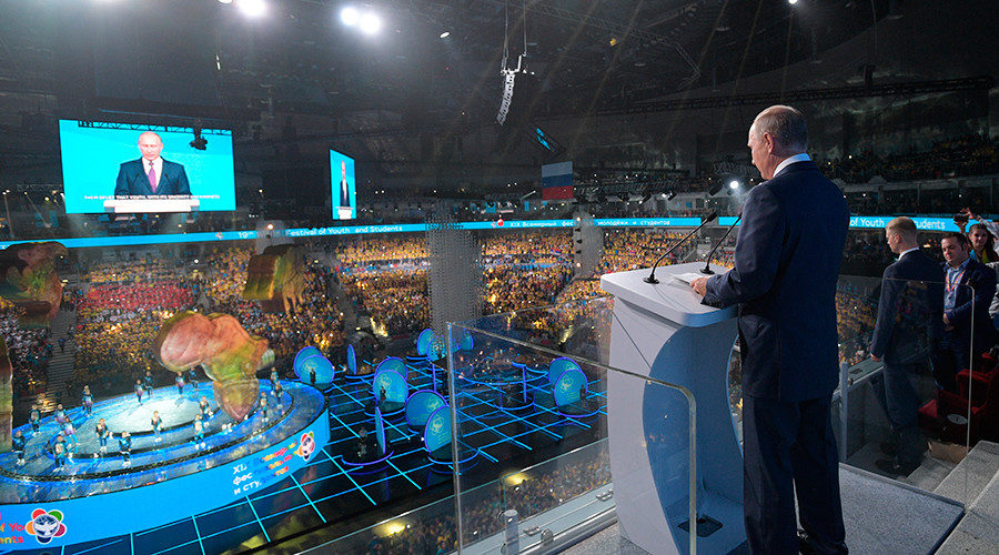Putin and World Festival of Youth and Students