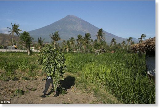 There are fresh fears that Bali's Mount Agung (pictured) could erupt after the volcano reached peak earthquake activity, with thousands of tremors a day