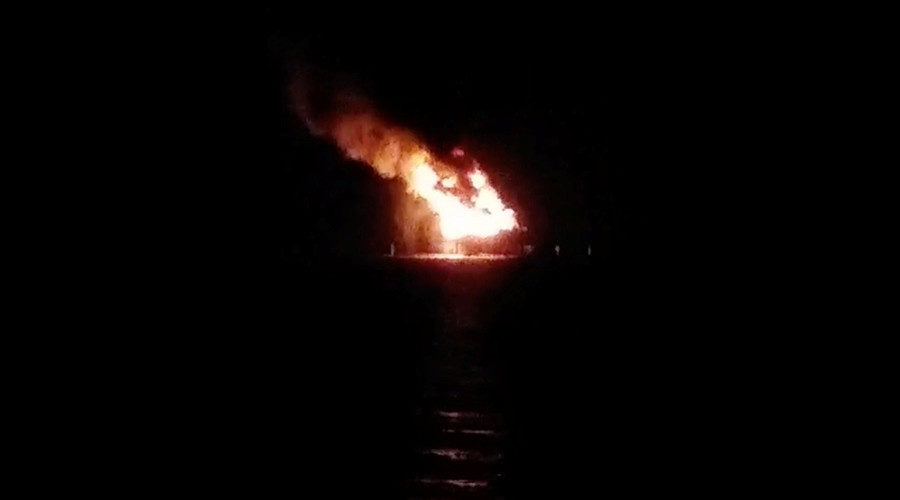 Click to enlarge Oil rig explosion
