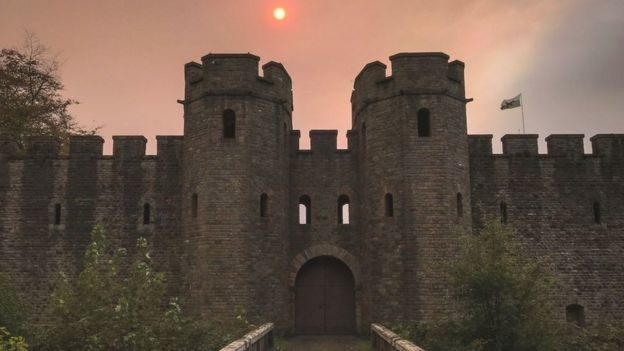 Red sun over Cardiff Castle