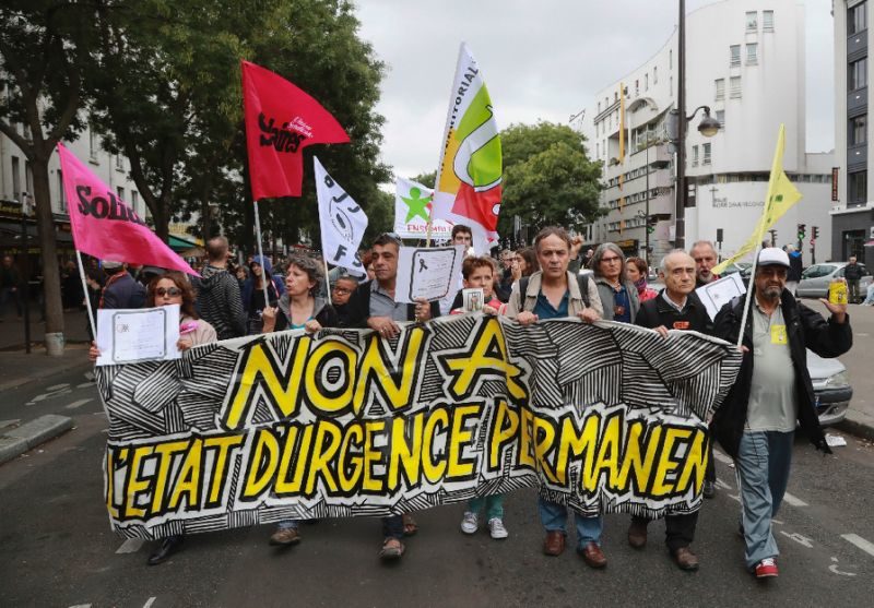 Click to enlarge protest france anti-terror