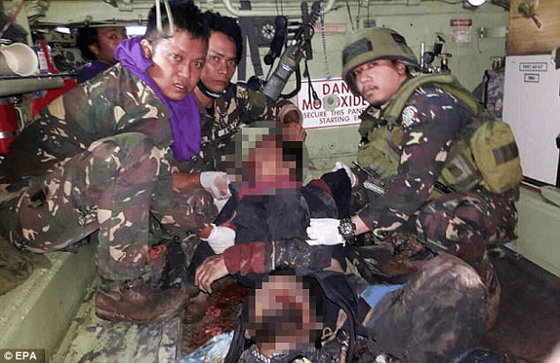 Click to enlarge Filipino soldiers