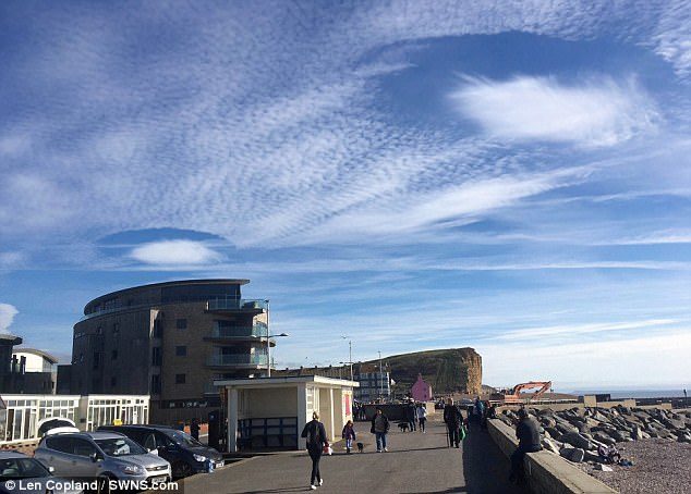 Residents in Dorset were in for a surprise this week when they spotted what could easily be mistaken for a pair of UFOs