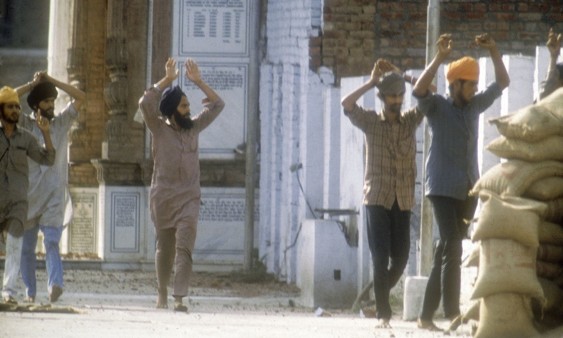 Click to enlarge British government 'covered up' its role in Amritsar massacre in India