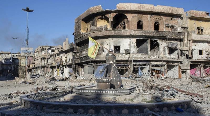 raqqa destroyed