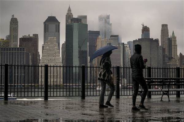 tropical storm Philippe hits New York