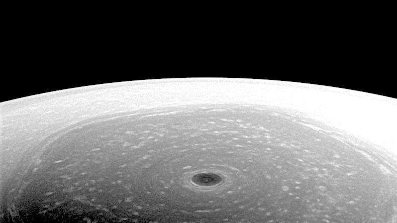 Click to enlarge Saturn north pole