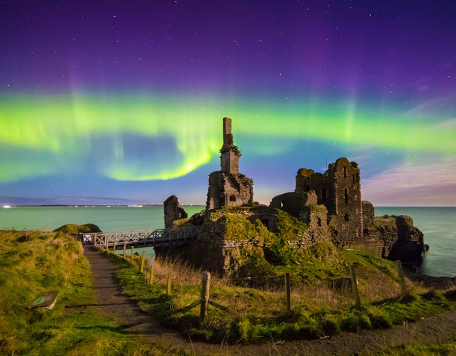 Click to enlarge Sinclair & Girnigoe Castle in Caithness, Scotland