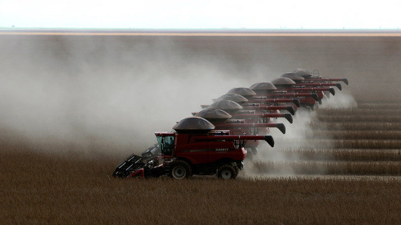 soy harvesters