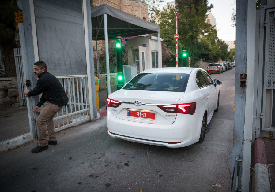 Click to enlarge netanyahu residence police