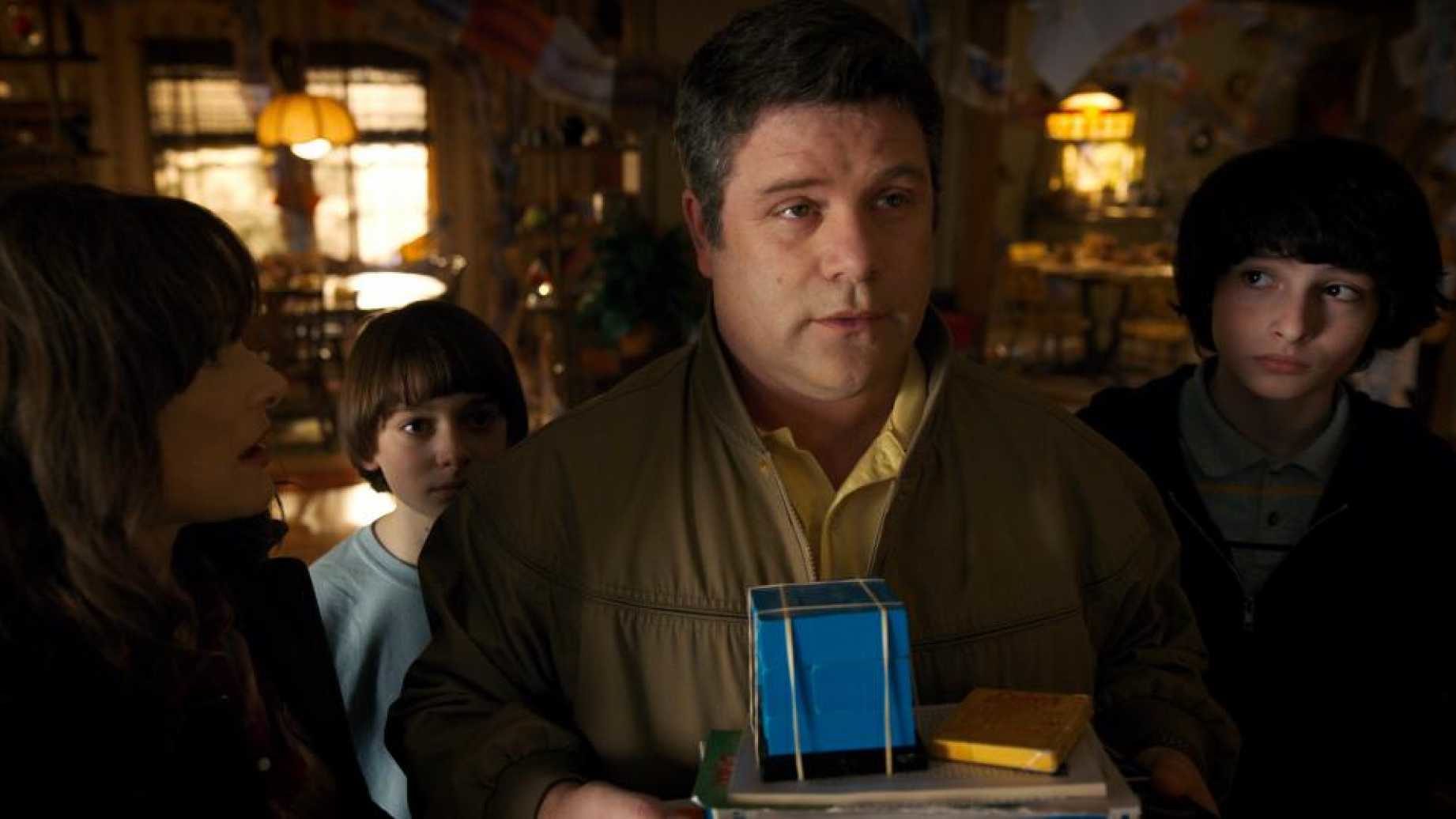 'Stranger Things' Star Comes Forward In Support Of Friend Corey Feldman Sean Astin,