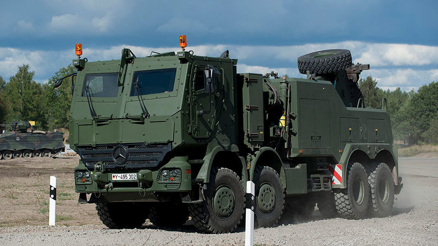 Towing truck Bison