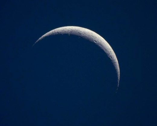 Click to enlarge crescent moon