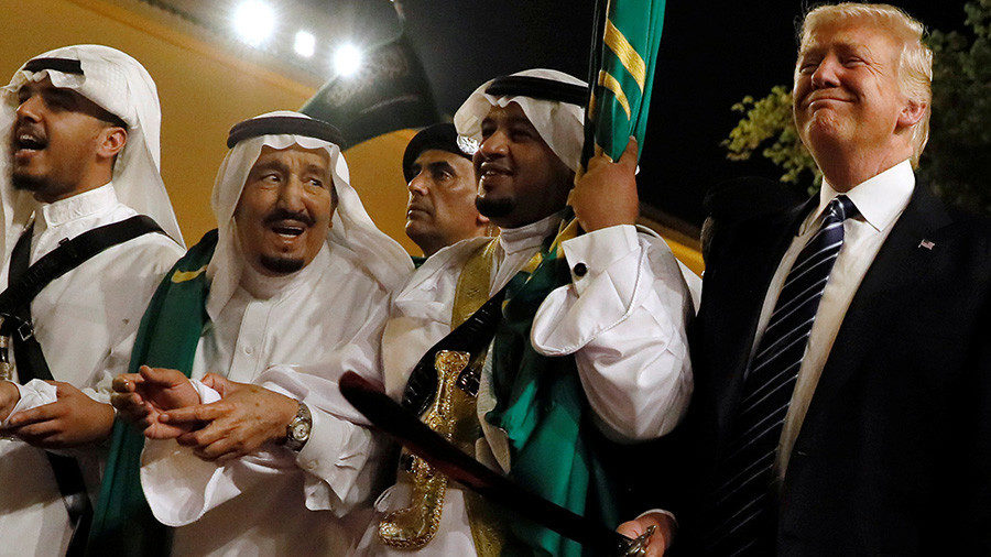Click to enlarge Trump King Salman