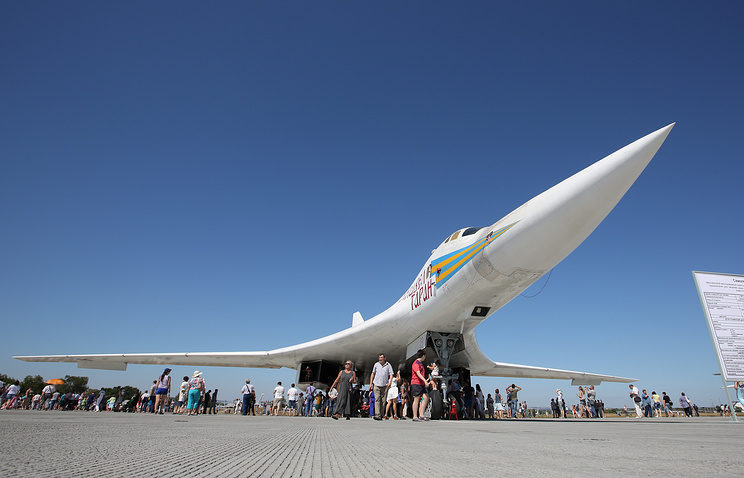 Click to enlarge Tu-160 russian bomber