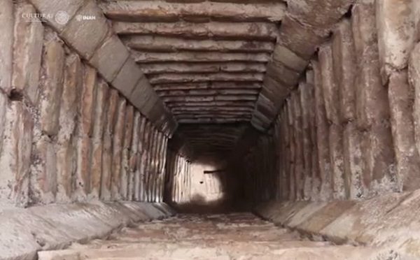 Secret passageway