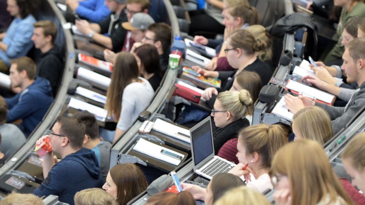 Click to enlarge college students lecture