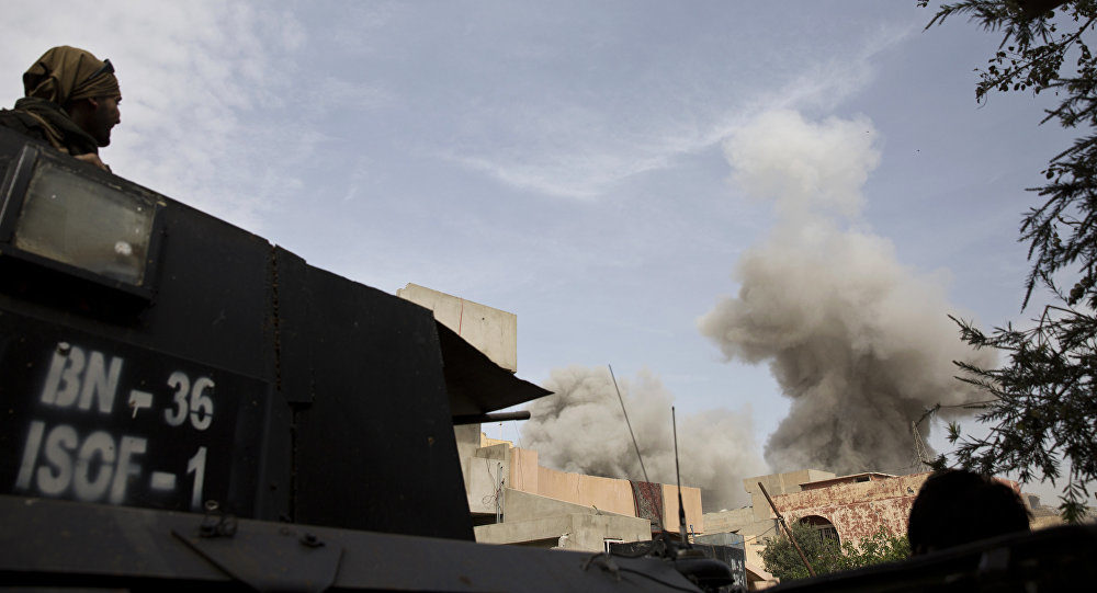 Iraqi soldier in Mosul