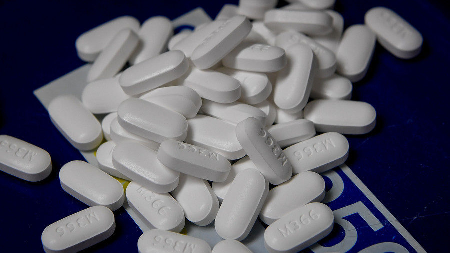 Click to enlarge opioid pills epidemic