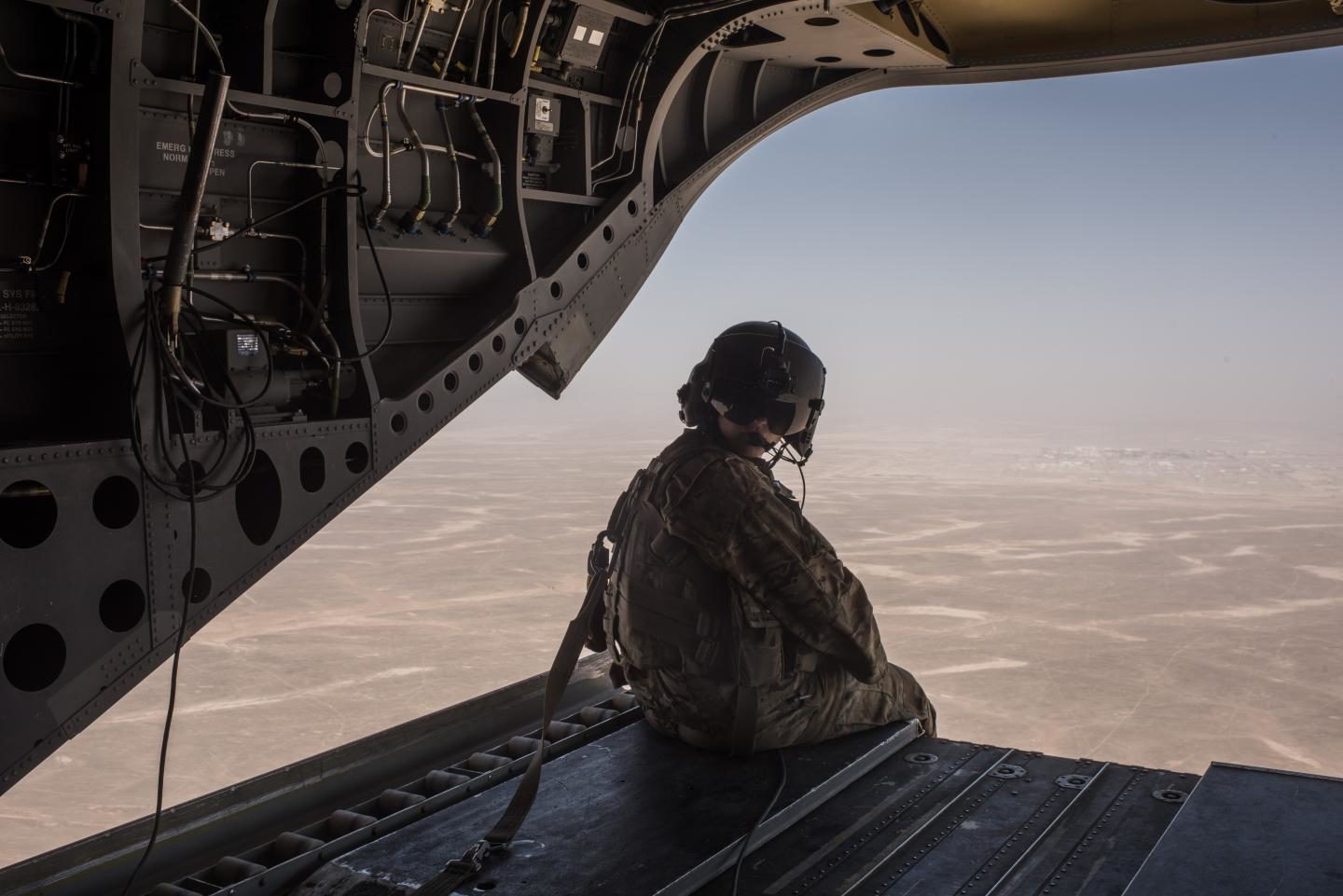Click to enlarge US Army helicopter