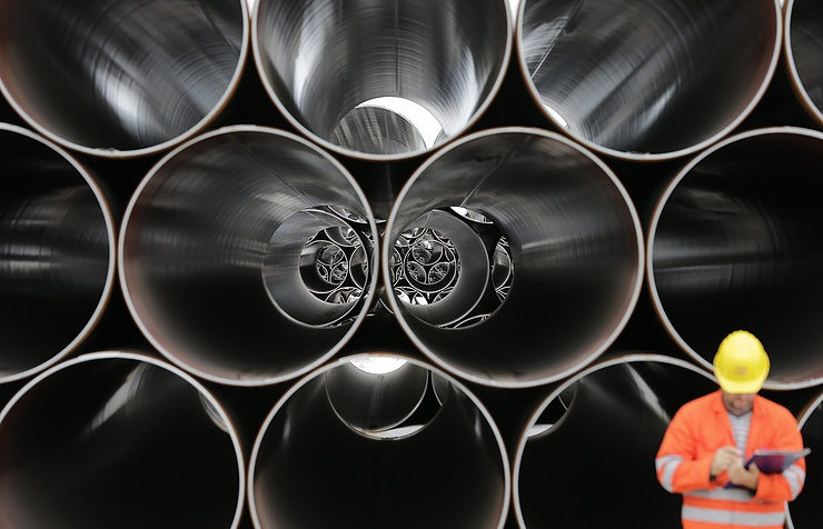 Click to enlarge oil gas pipes pipeline
