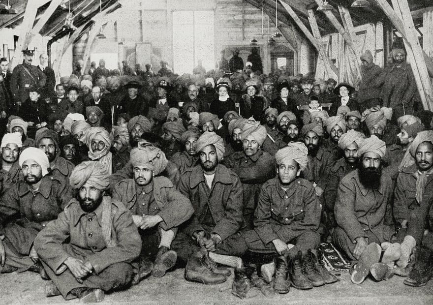 Click to enlarge Injured Indian soldiers