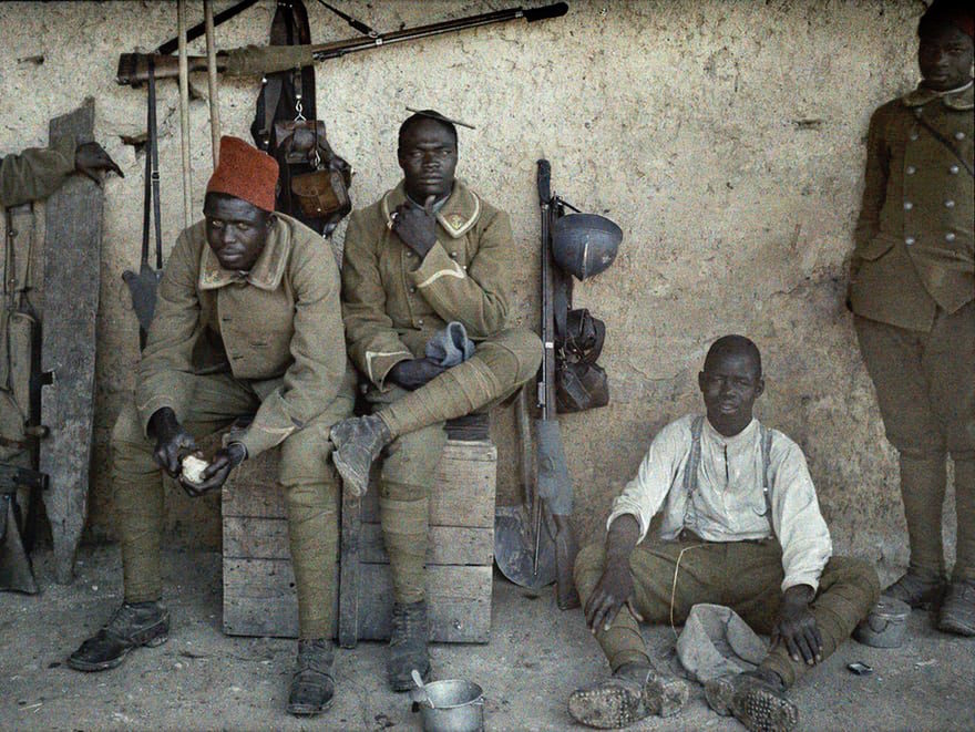 Click to enlarge Senegalese soldiers