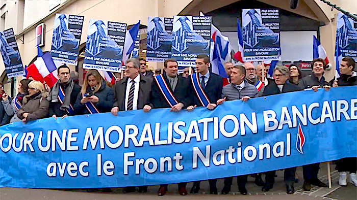 Click to enlarge Men and banner leFront National