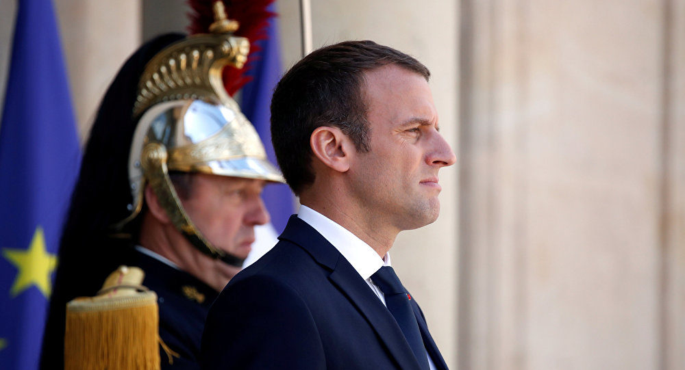 Click to enlarge macron