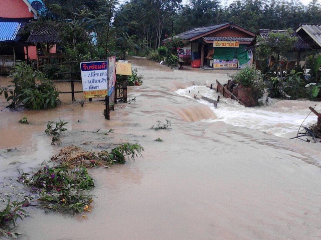 Click to enlarge Floods in Phatthalung Thailand, November 2017.