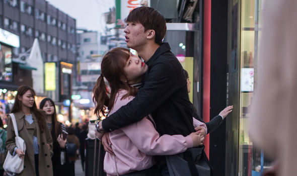 South Korean dating teens 1