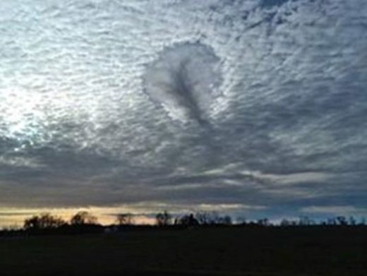 Michigan fallstreak cloud