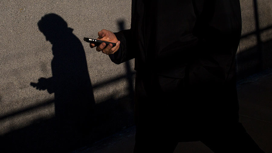 guy with cell phone